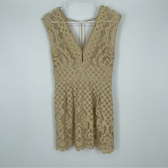 Free People One Million Lover Ivory Lace Mini Dress Women Size 2 - Picture 2 of 4